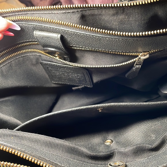 Beautiful COACH purse - Picture 8 of 10